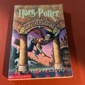 Very good Harry Potter and the Sorcerer's Stone